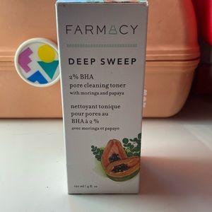 Farmacy Deep Sweep 2% BHA Pore Cleaning Toner